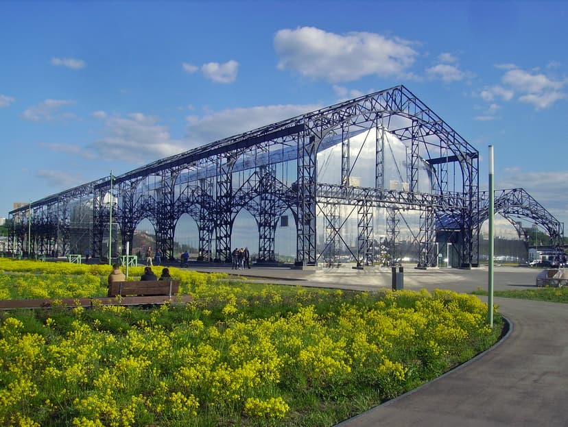 Пакгаузы на Стрелке